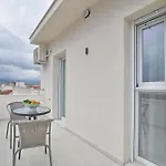 Διαμέρισμα Evas *