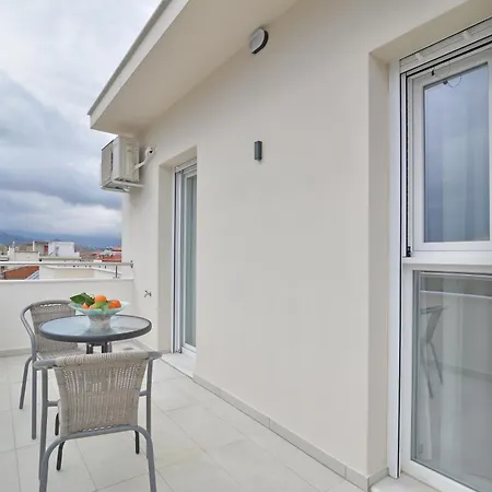 Apartment Evas *